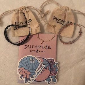SOLD ON CURTSY ‼️ Pura Vida Bracelets